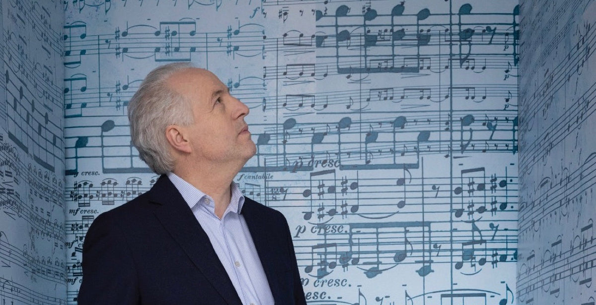 Tchaikovsky: Symphony No. 5 & Schulhoff: Five Pieces