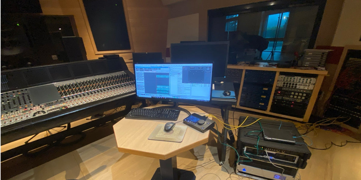 Meet the Magicians: Aliud Records