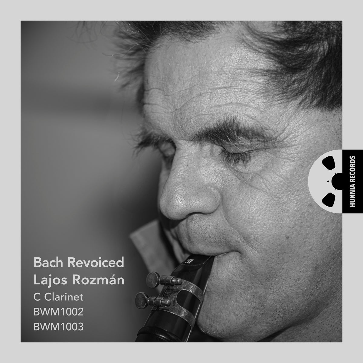 Lajos Rozmán plays Bach on Clarinet in C
