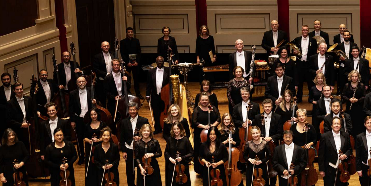 Bruckner: Symphony No. 7 & Bates: Resurrexit