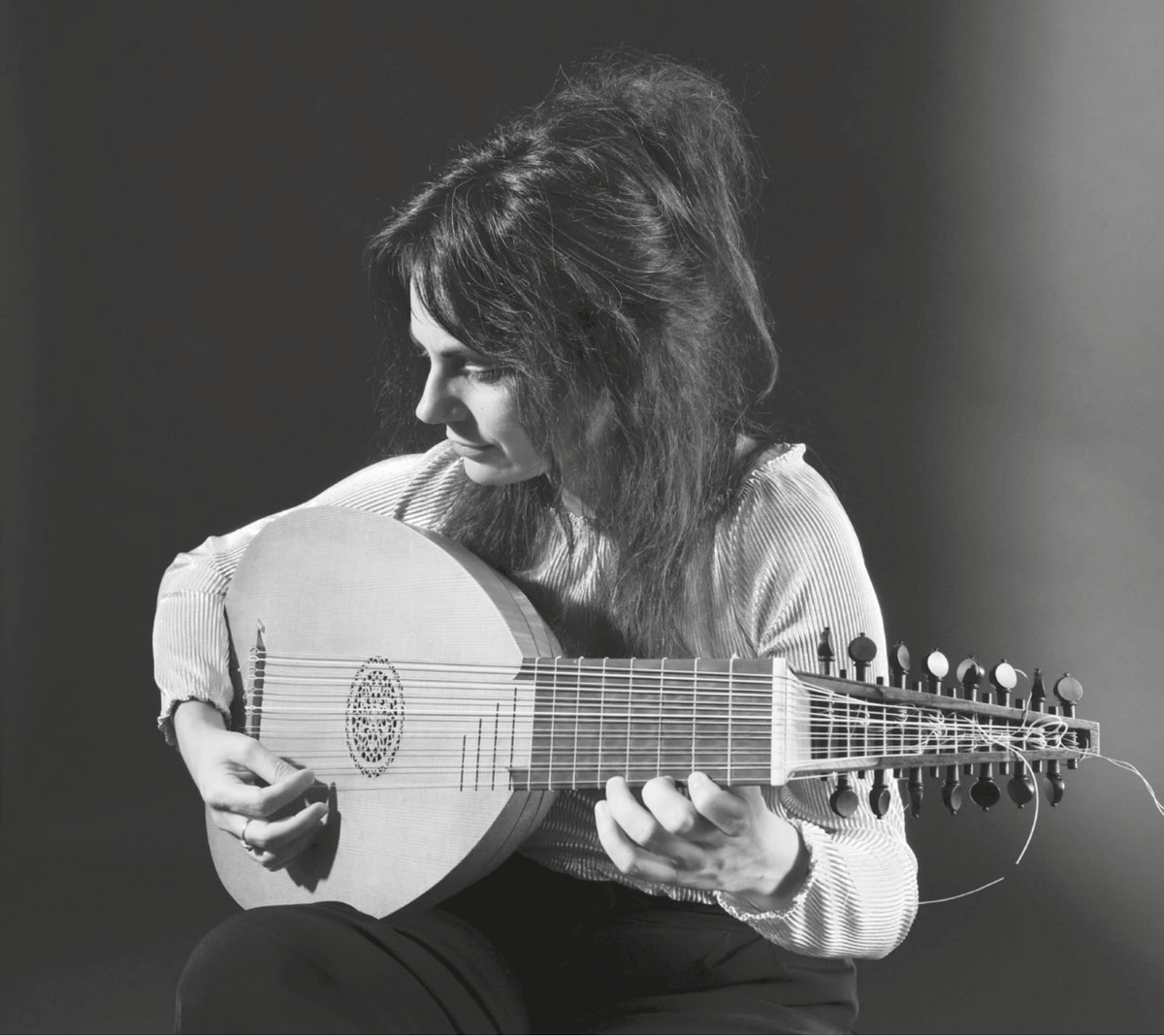 The Queenes Maskes. A Varietie of Lute Music from the Early English Court