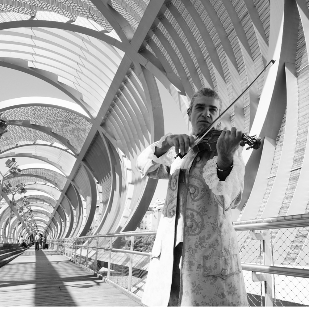 Felipe Libón: 30 Violin Caprices [World Premiere Recording]