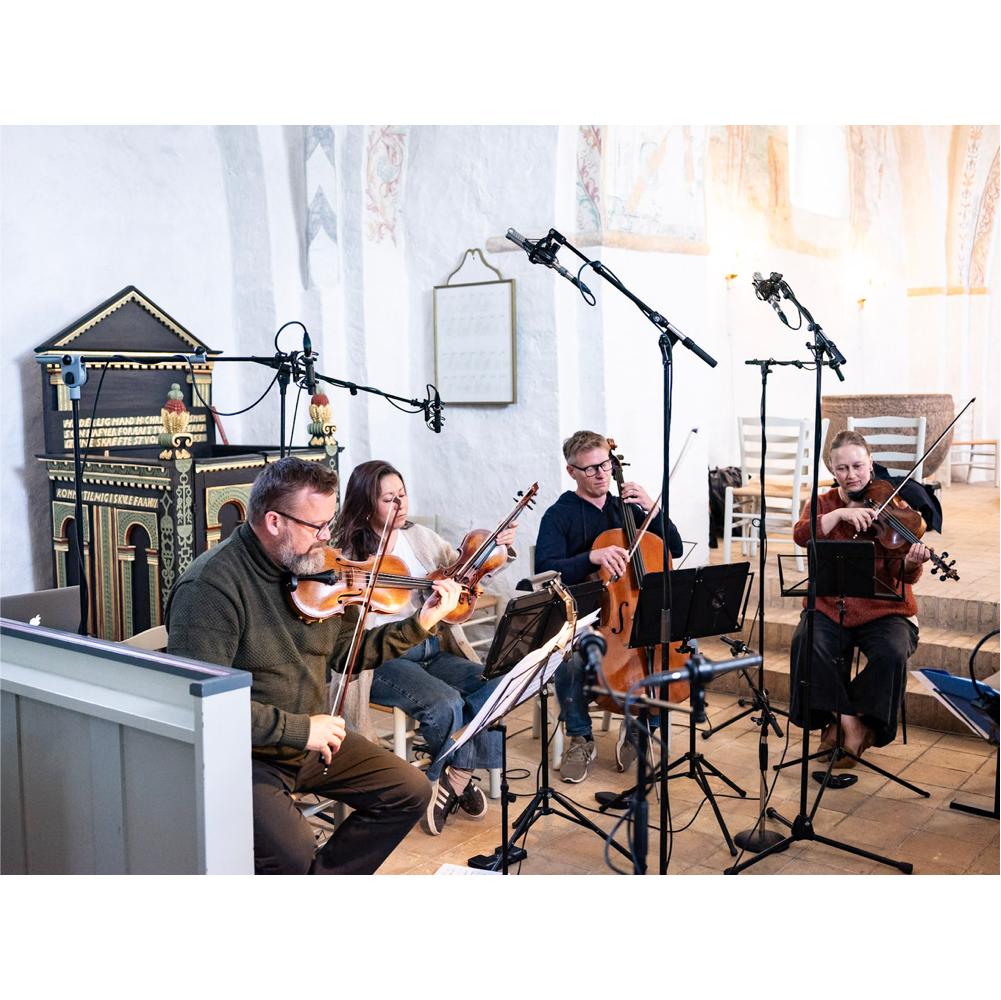 A Minor Masquerade in Thwaite [DSD Single]