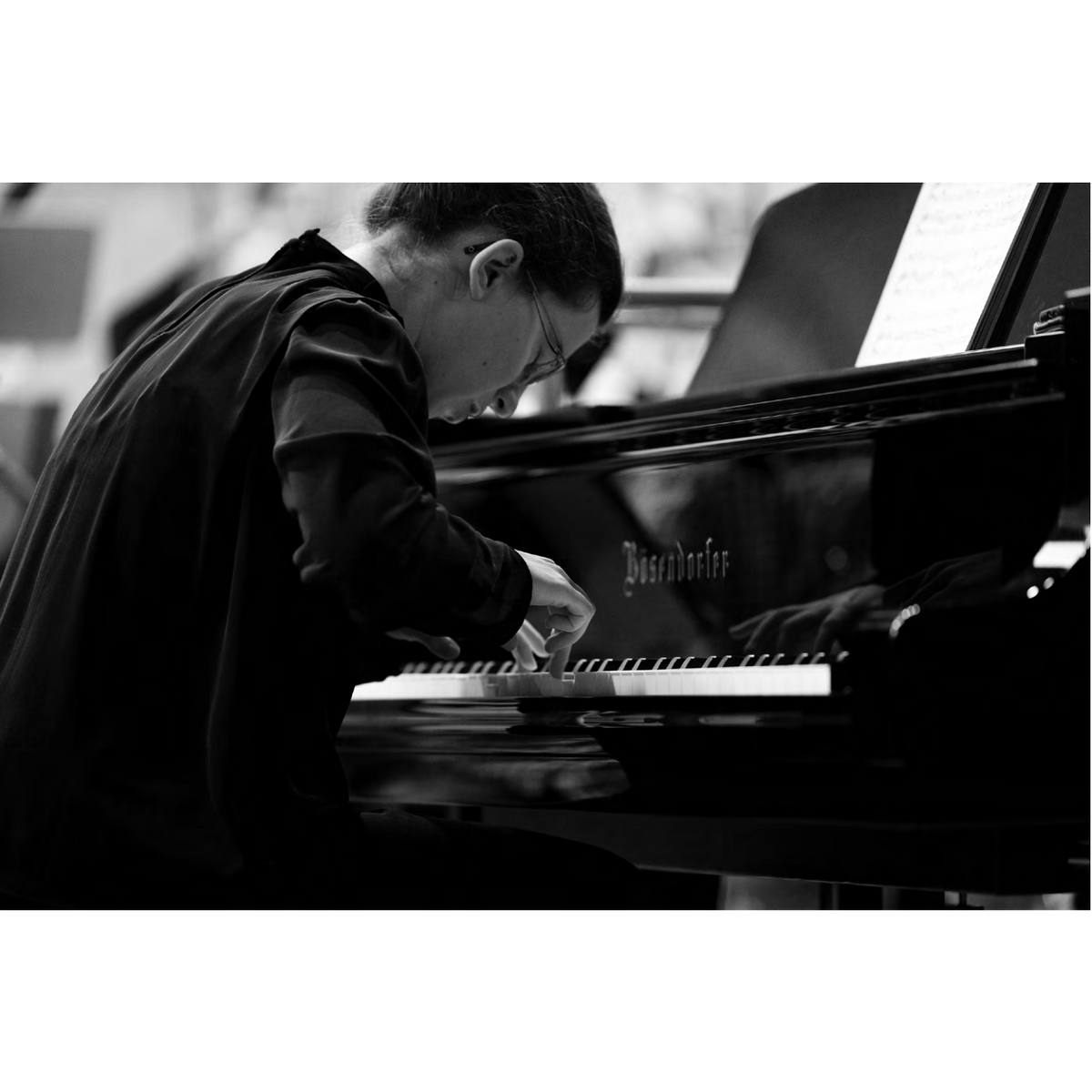 Mozart: Piano Concertos Nos. 20, KV 466 & 22, KV 482